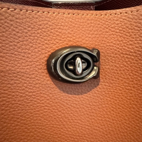 Coach Willow Tote - Picture 2 of 16